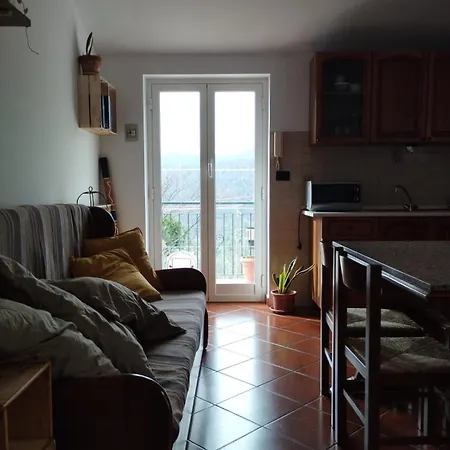 Casa Tulipie Il Ti Accoglie E Il Mare Ti Aspetta Uscio