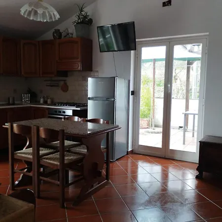 Lejlighed Casa Tulipie Il Ti Accoglie E Il Mare Ti Aspetta *